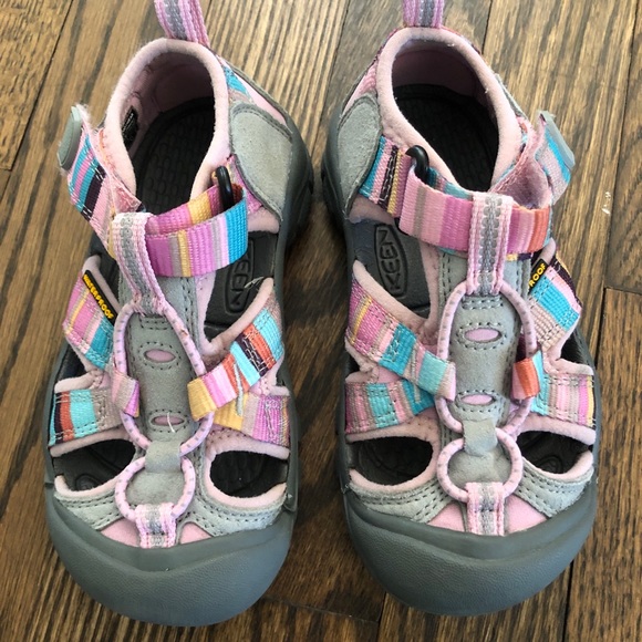 Keen Toddler Girls Water Shoes - Picture 1 of 5